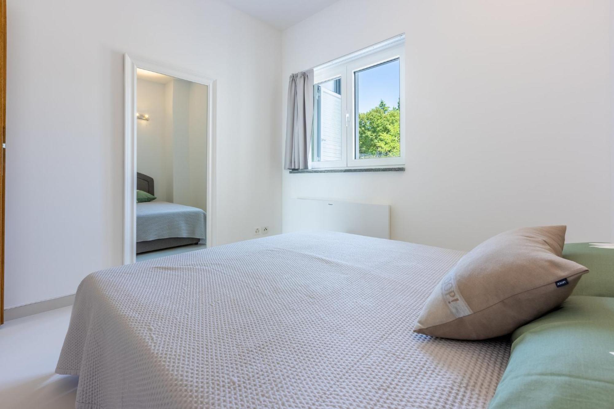Apartments Sunshine E Crikvenica Bagian luar foto