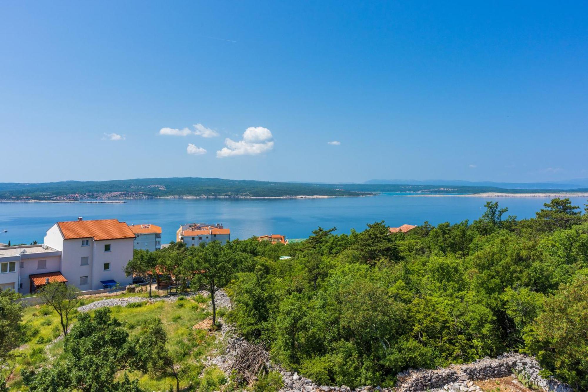 Apartments Sunshine E Crikvenica Bagian luar foto